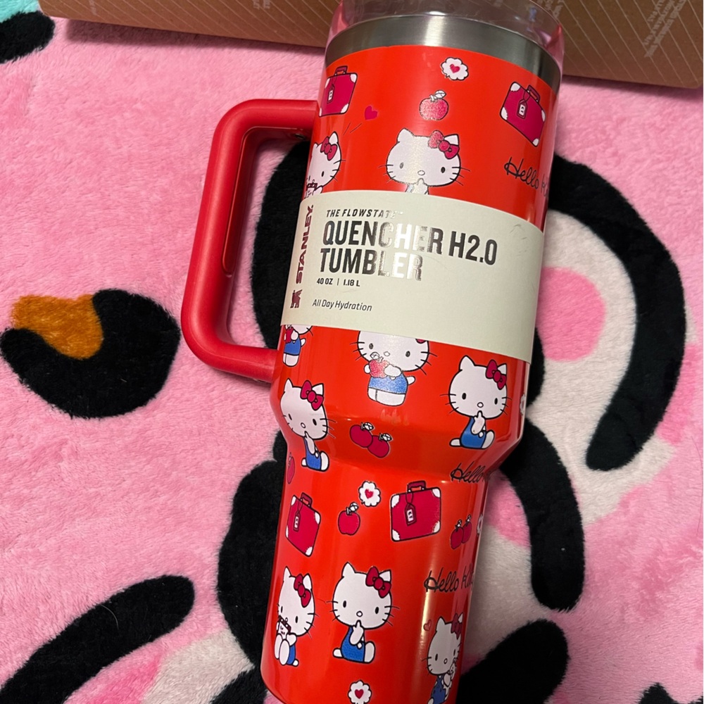 Stanley Red Hello Kitty Tumbler’s & …